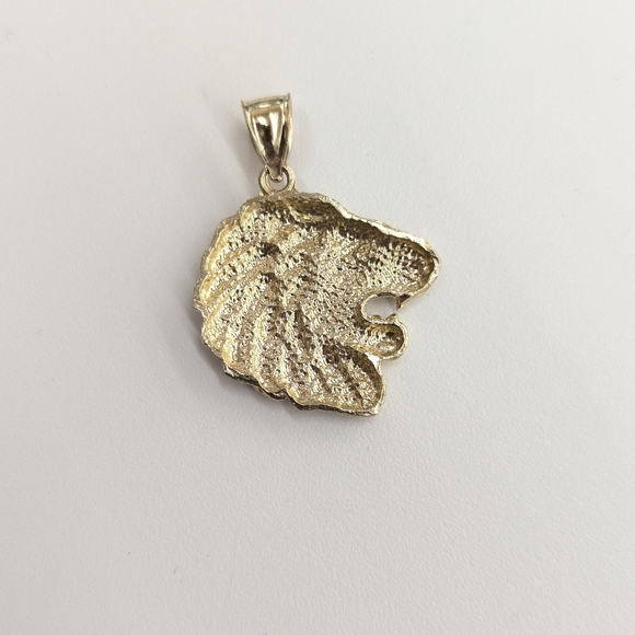 10kt Real Gold Lion Face Pendant - Picture 3 of 6